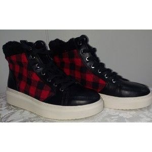 MARC FISHER FELLOW LACE UP SNEAKER BOOT RED/BLACK PLAID LEATHER /TEXTILE 8M
